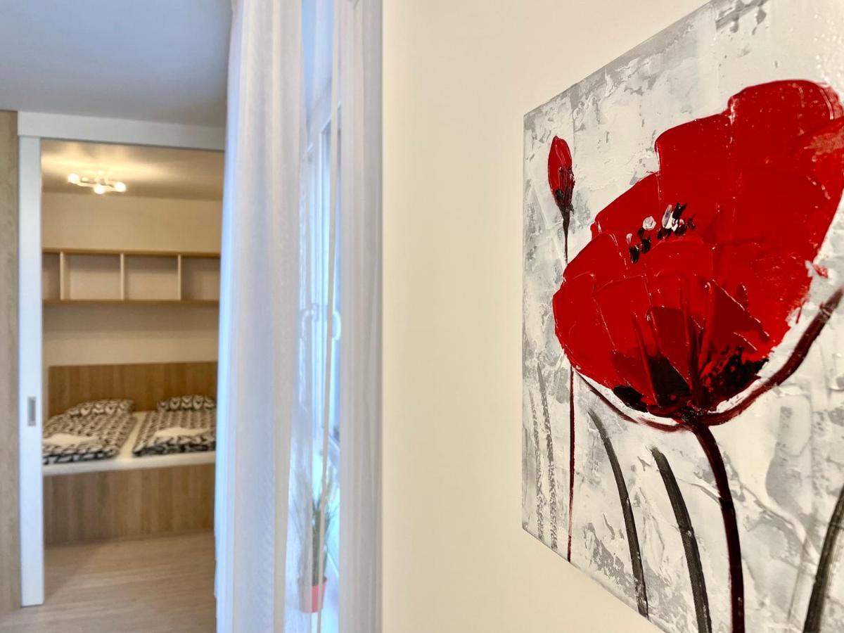 Great Apartment Bratislava Bagian luar foto