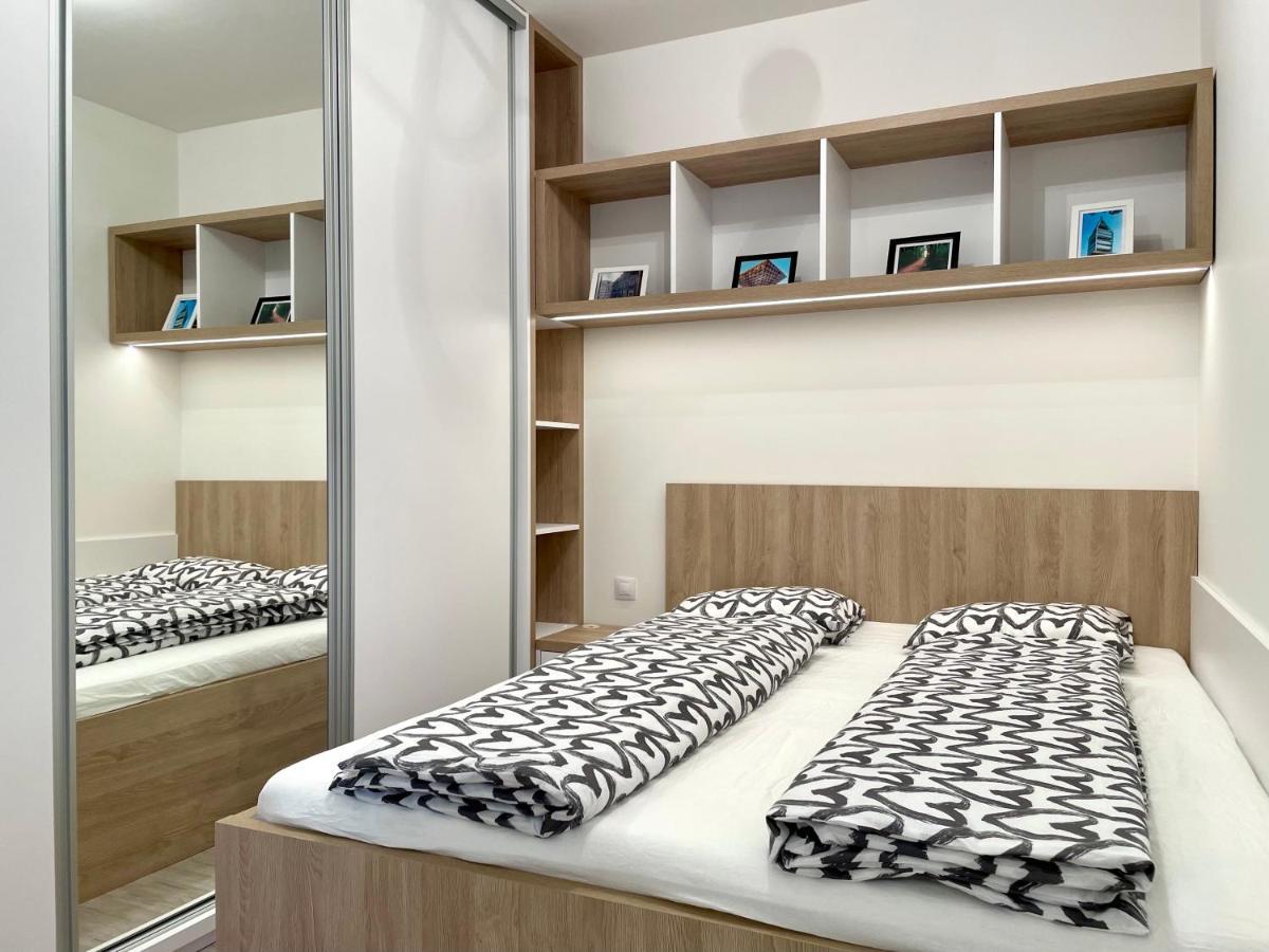 Great Apartment Bratislava Bagian luar foto